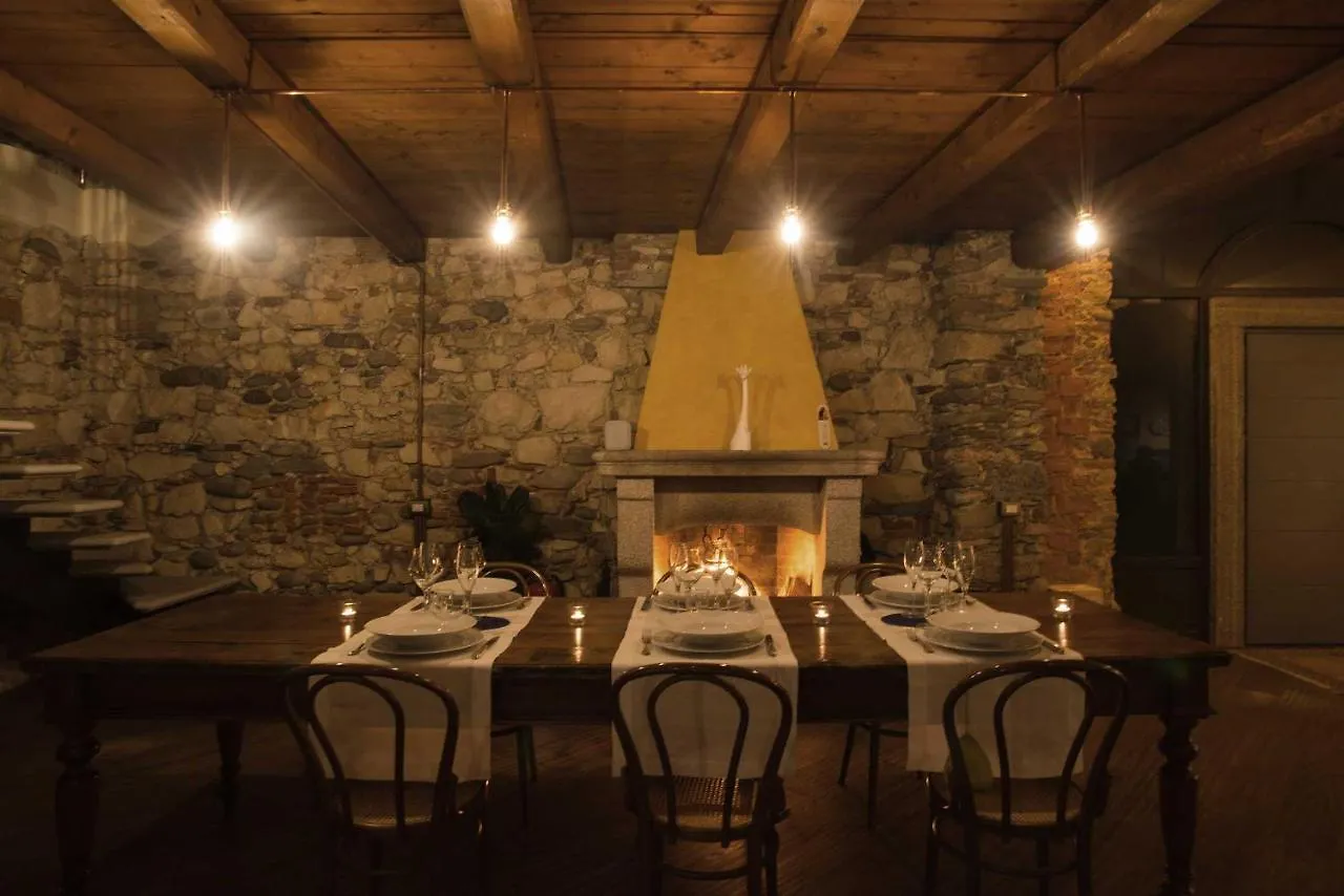 Cascina Canee Angera 0*,  Italy